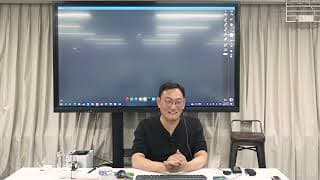 기존 브랜드 이미지와 다른 타겟 제품을 출시하려는데, 브랜드를 함께 가져가야 할지 따로 분리해야 할지 고민됩니다. 어떻게 결정해야 할까요?