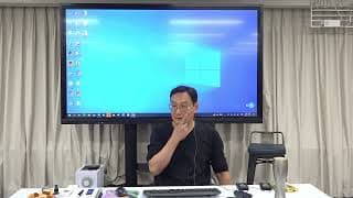 선물 증정 이벤트를 했더니 경쟁사들이 난리인데, 눈치 보지 말고 계속 밀어붙여야 할까요?